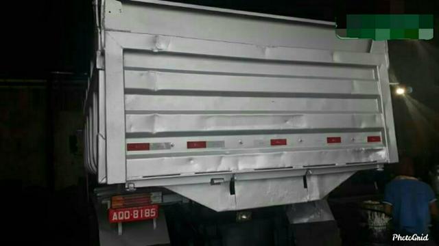 Mercedes Axor 2831 6x4 caçamba basculante - Foto 2
