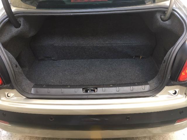 Peugeot 207 XS Aut GNV 5ª G 16m3 Muito Novo de Mulher - Foto 13