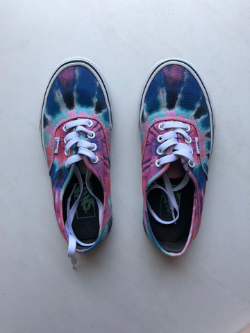 Tênis vans authentic tie dye - tam 35 - Foto 2