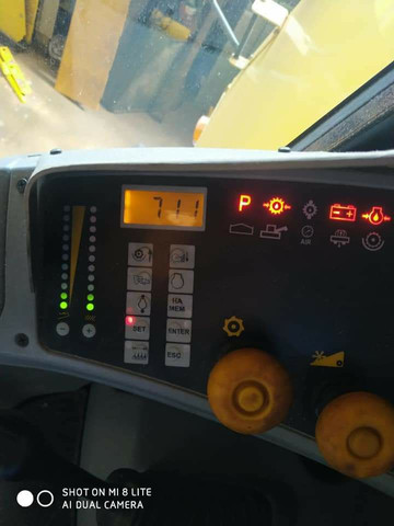 Escavadeira hidráulica - Foto 5