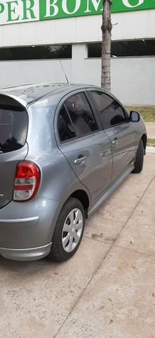 Nissan March - Foto 2