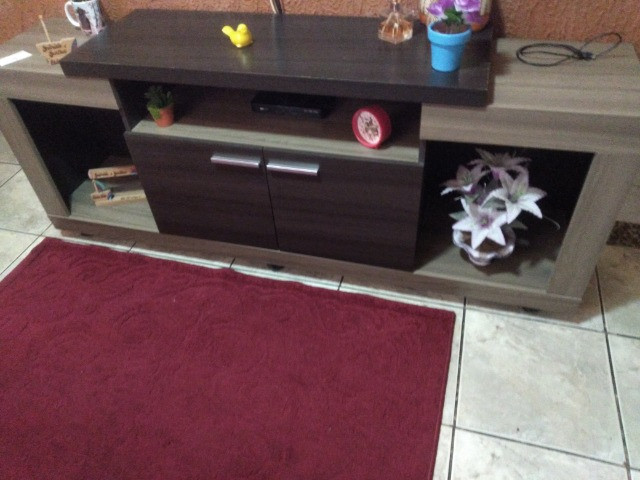 Sofá e um Rack - Foto 3