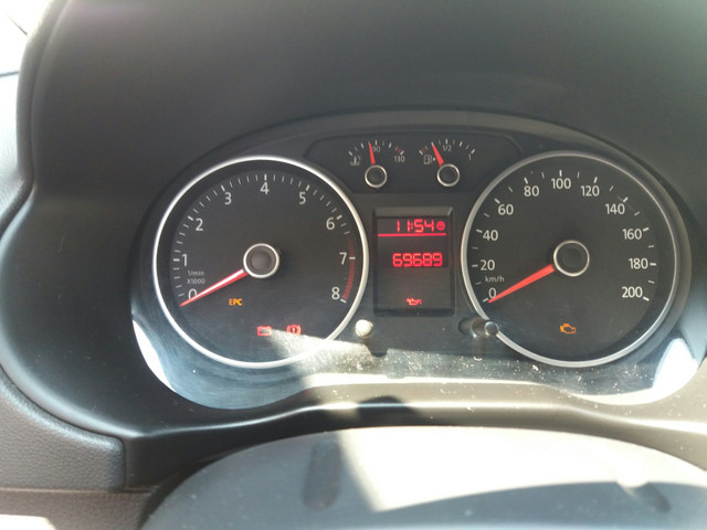 Vendo novo gol tec mosca branca 2013 completo de fabrica de garagem - Foto 5