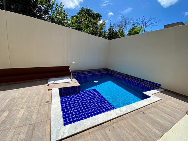 Casa com 4/4 , piscina com espaço gourmet, varanda - Foto 4