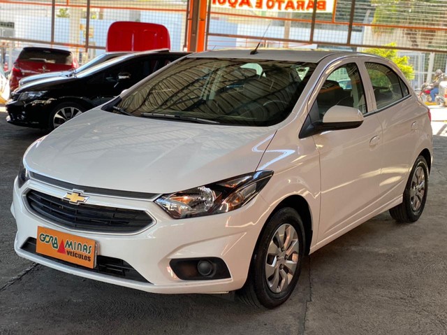 CHEVROLET ONIX LT / 4 MIL DE ENTRADA