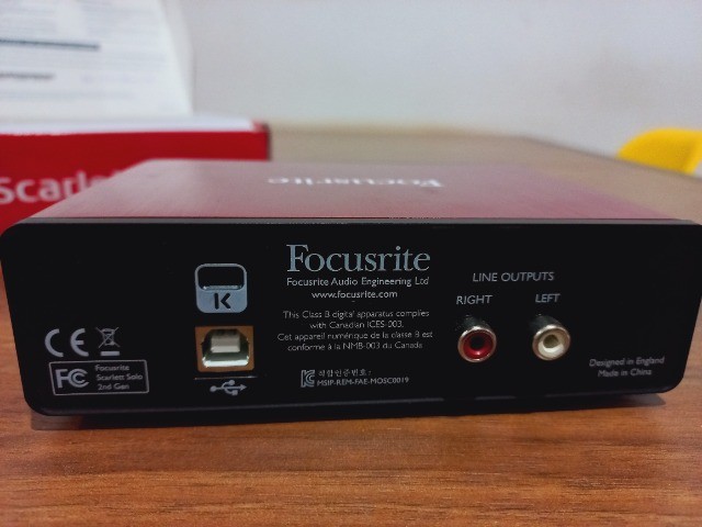 Interface de áudio focusrite scarlett solo - Foto 4