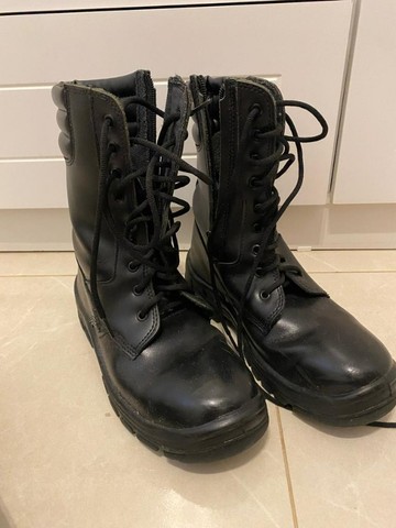 Coturno Militar de Couro