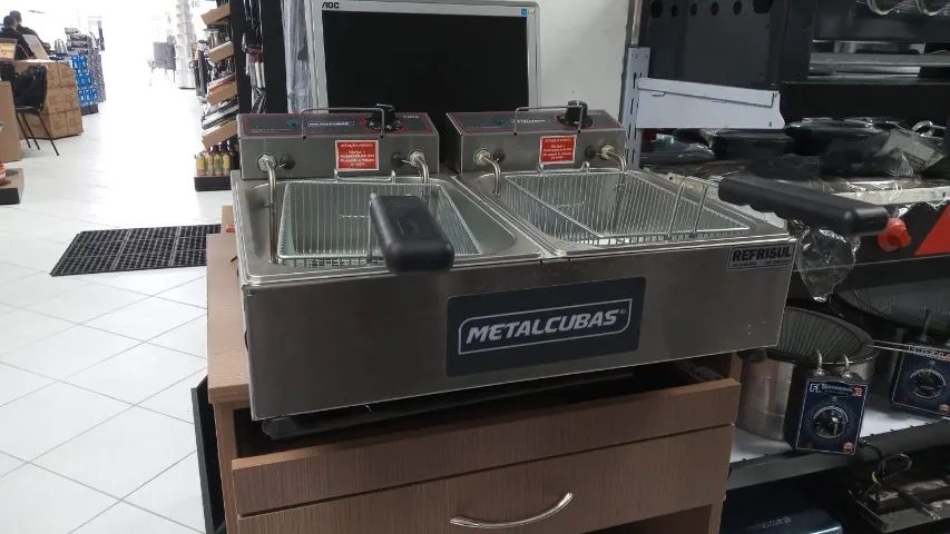 Fritador Elétrico 2 cubas 6 litros - Metalcubas - Sadi Jr.