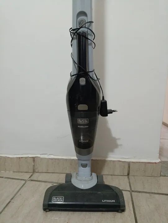 Aspirador de pó Black and Decker dustbuster lithium