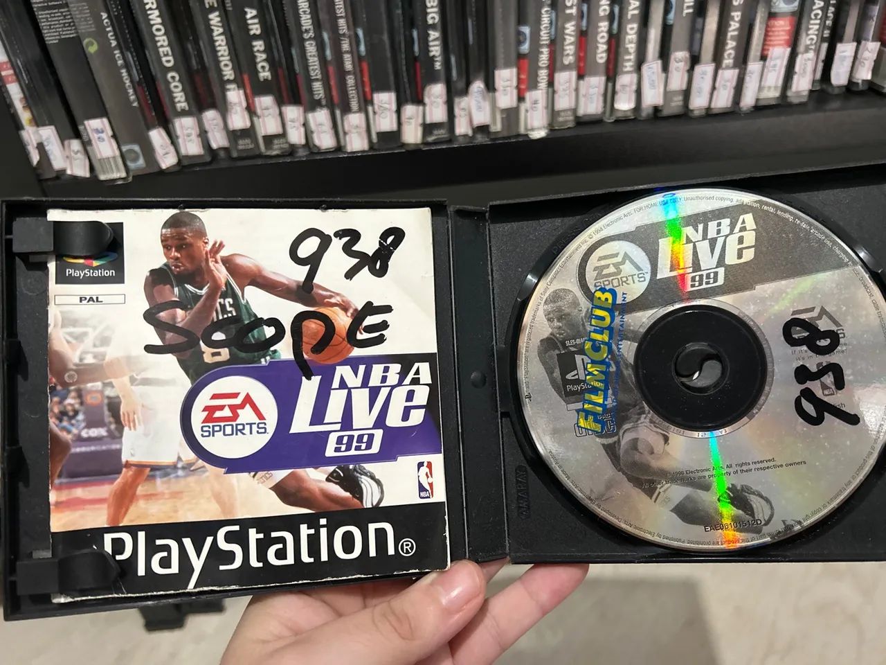 NBA Live 99 - Playstation - Jogo Original - Foto 2