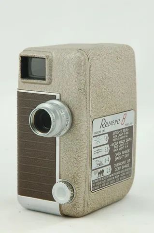 Filmadora 8mm Revere 8 B-61 funcionando - anterior ao Super 8 - Foto 2