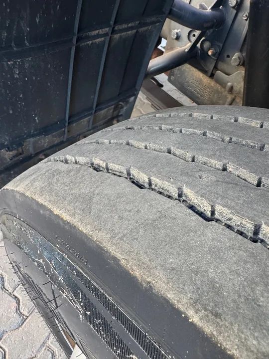 Volkswagen 15-190 basculante toco 2013 - Foto 6