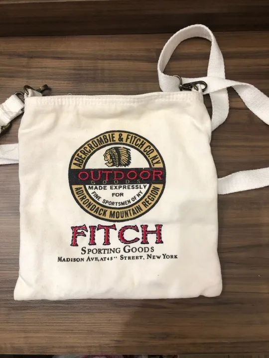 Bolsa Fitch e Abercrombie 