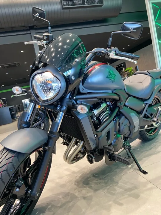 Versys 300 Tourer - Jéssica 21- *