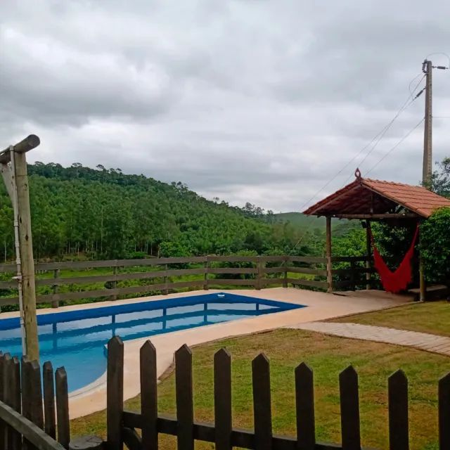 Aluguel de Granja - Pirapetinga/Torreões - Foto 2