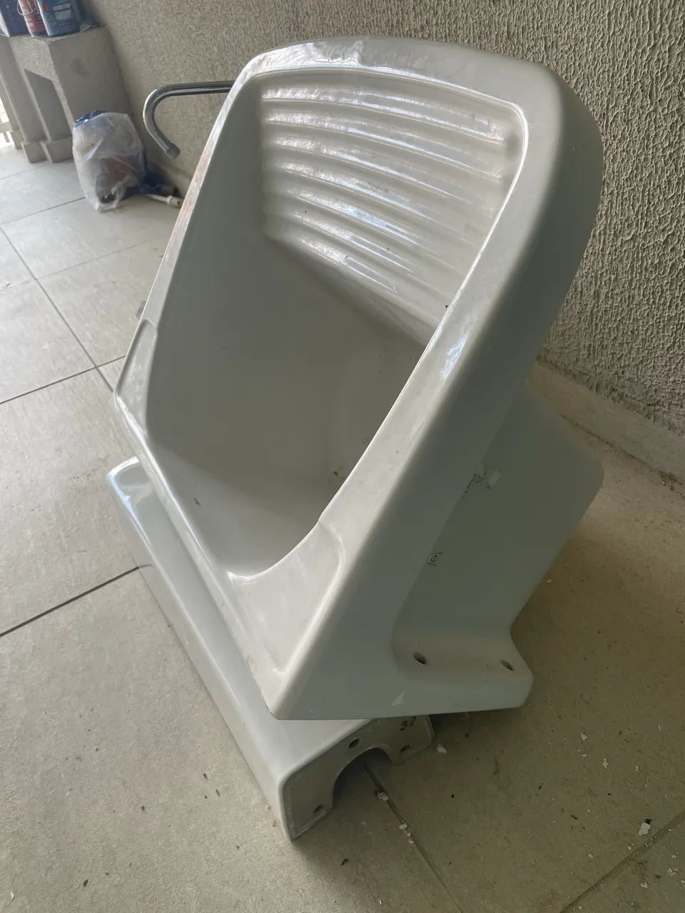 Tanque de louça deca64961548287745121