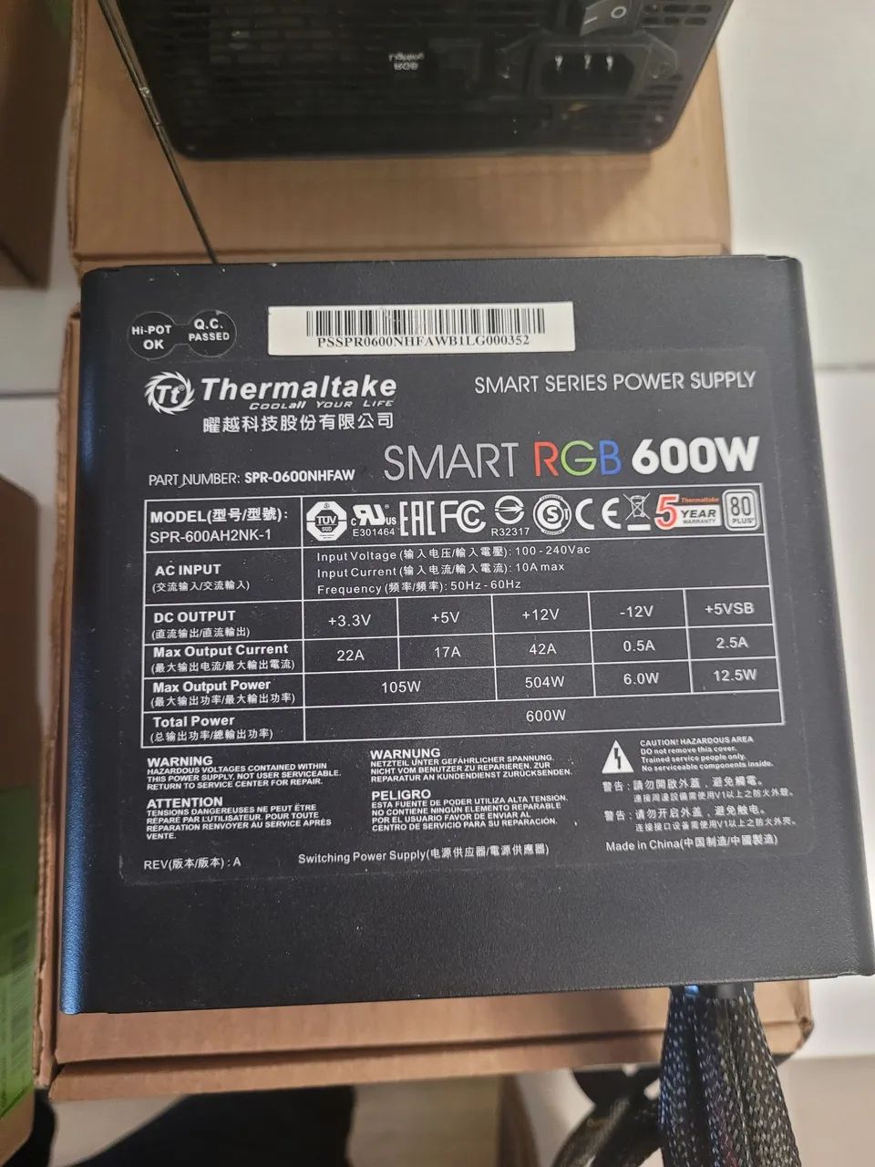 Fonte Thermaltake Smart RGB 600W 80 Plus White