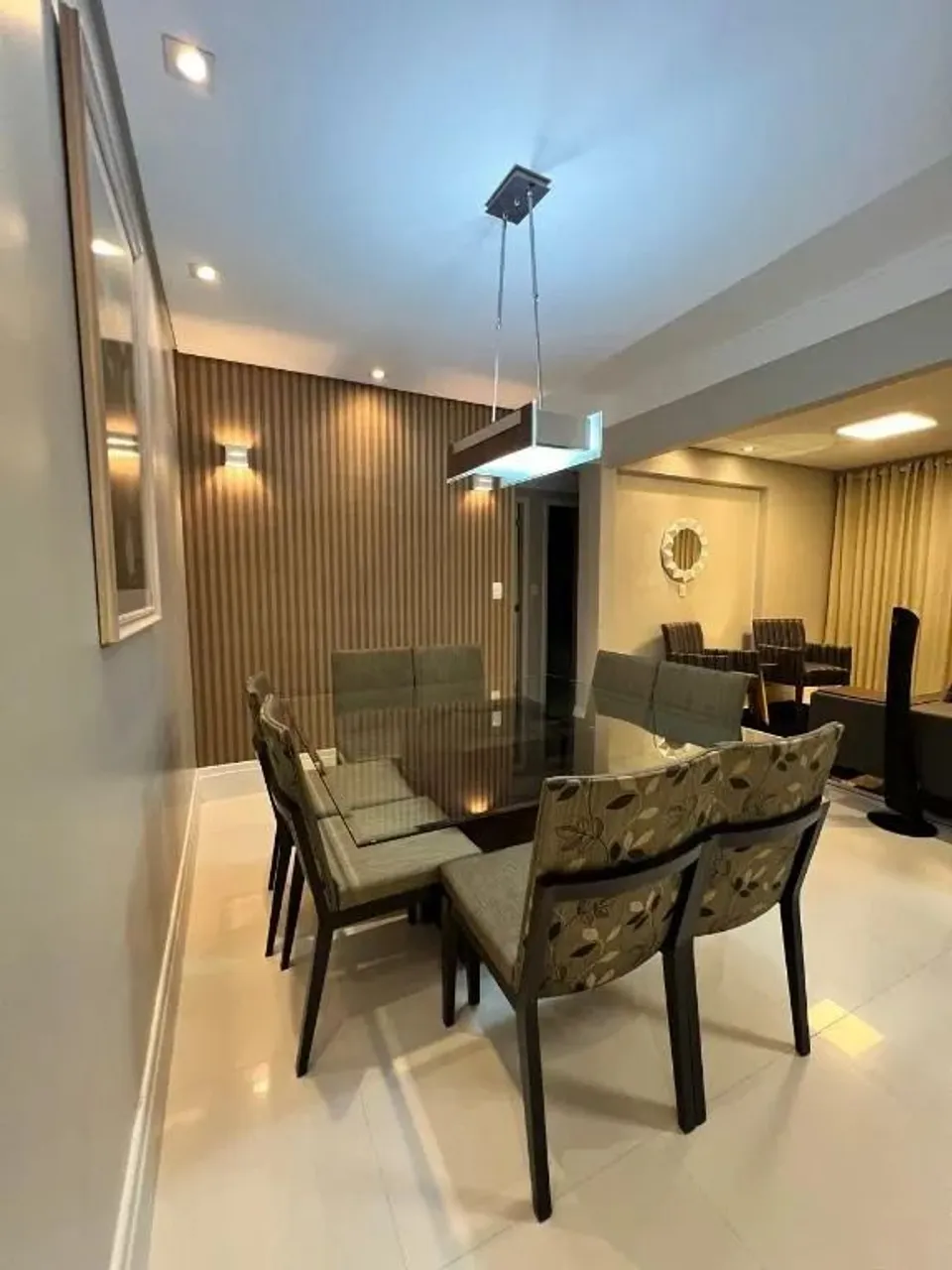 LOCAÇÃO- Lindo Apartamento MOBILIADO- 2 dorm (sendo 1 suíte)- Esplanada- SJCampos.
