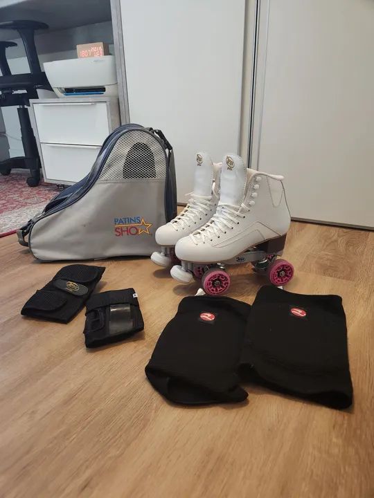 Patins  Feminino Tamanho 37 RYE