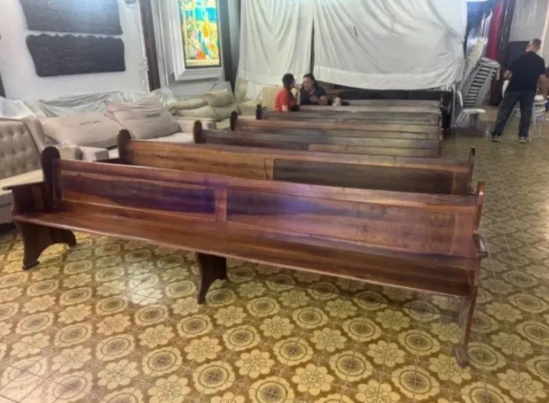 Banco de Igreja de Madeira Maciça 3m - Foto 6