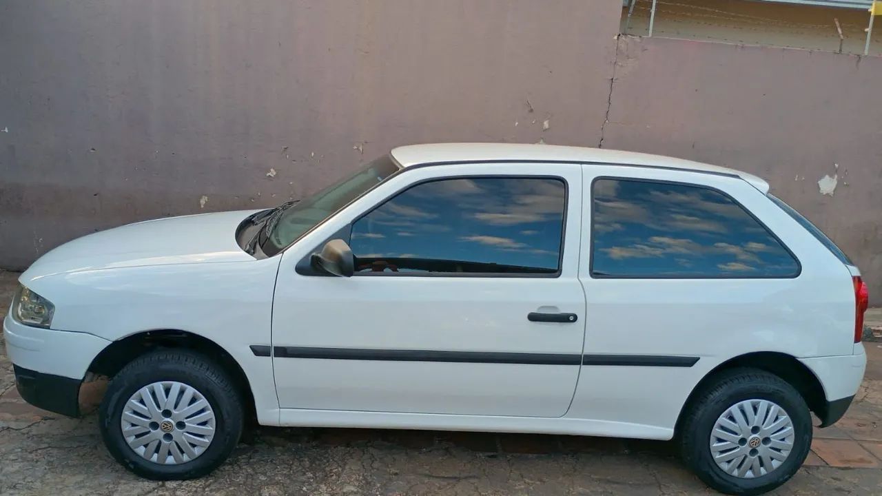 Gol 1.0 G4 Flex com ar condicionado