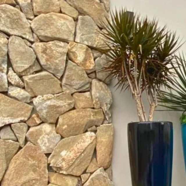 PEDRA MOLEDO 