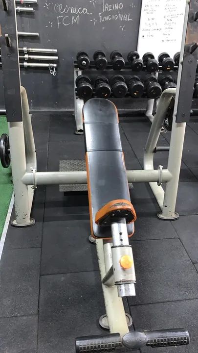 Aparelhos de musculação profissional  - Foto 3