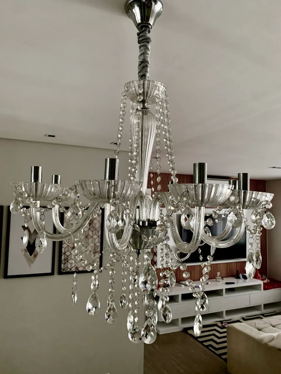Lustre de Cristal 8 braços  para Sala de Jantar - Elegante e Luxuoso - Foto 4