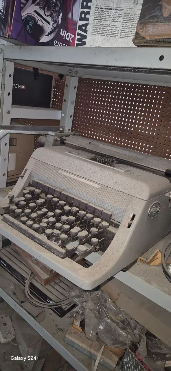 Máquina de escrever