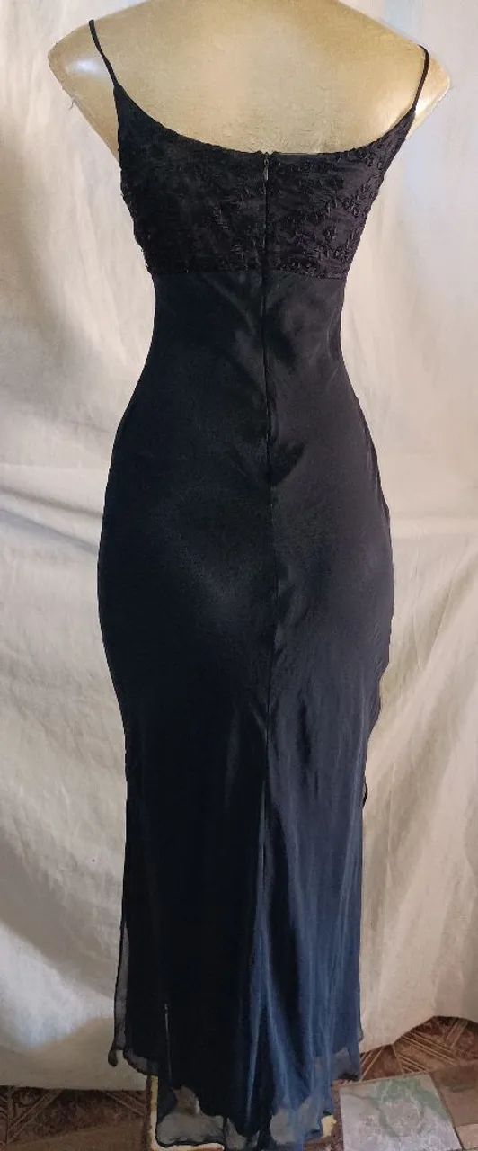 Vestido de Gala Adulto - Seminovo- Korecom 38-P - R$ 120,00 - Foto 2