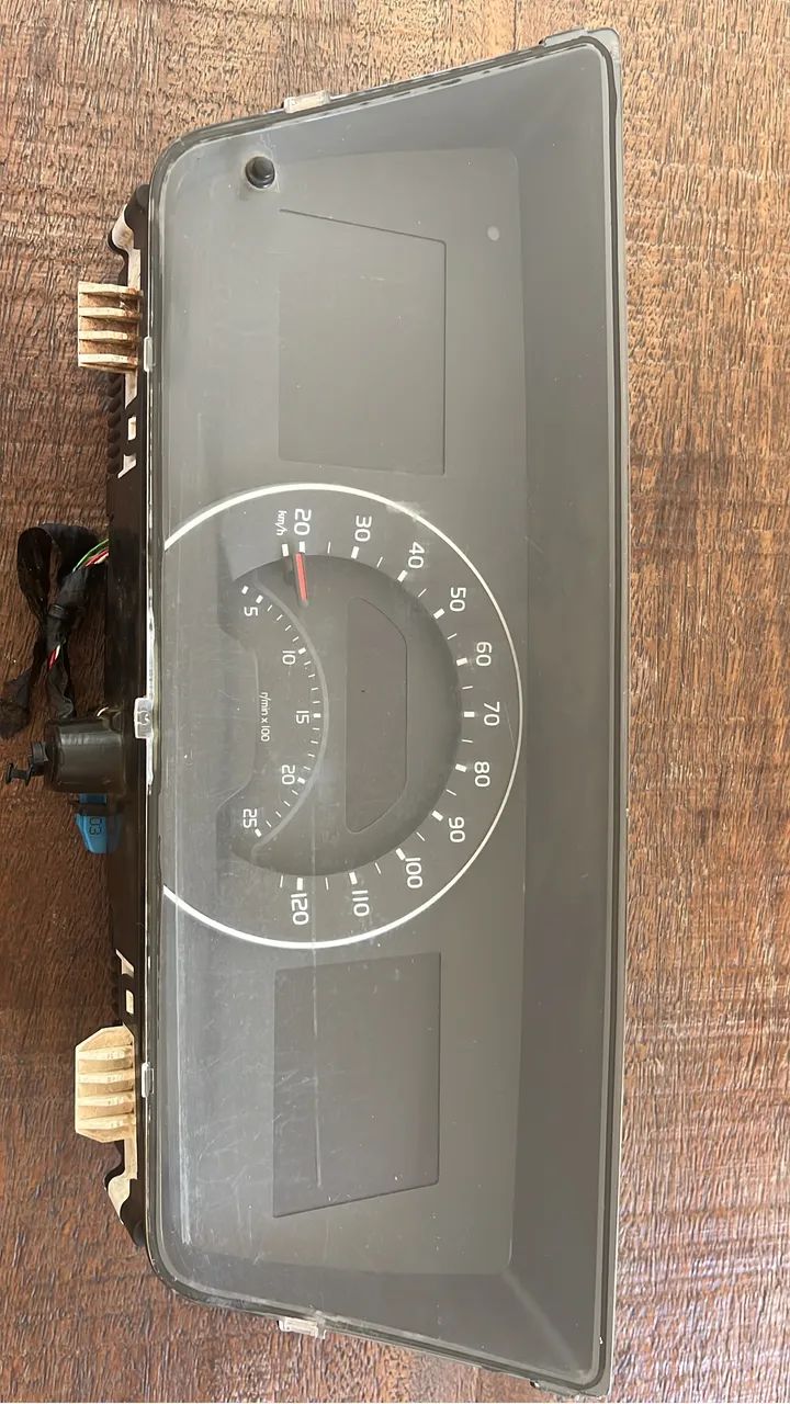 Painel de instrumento FH 4