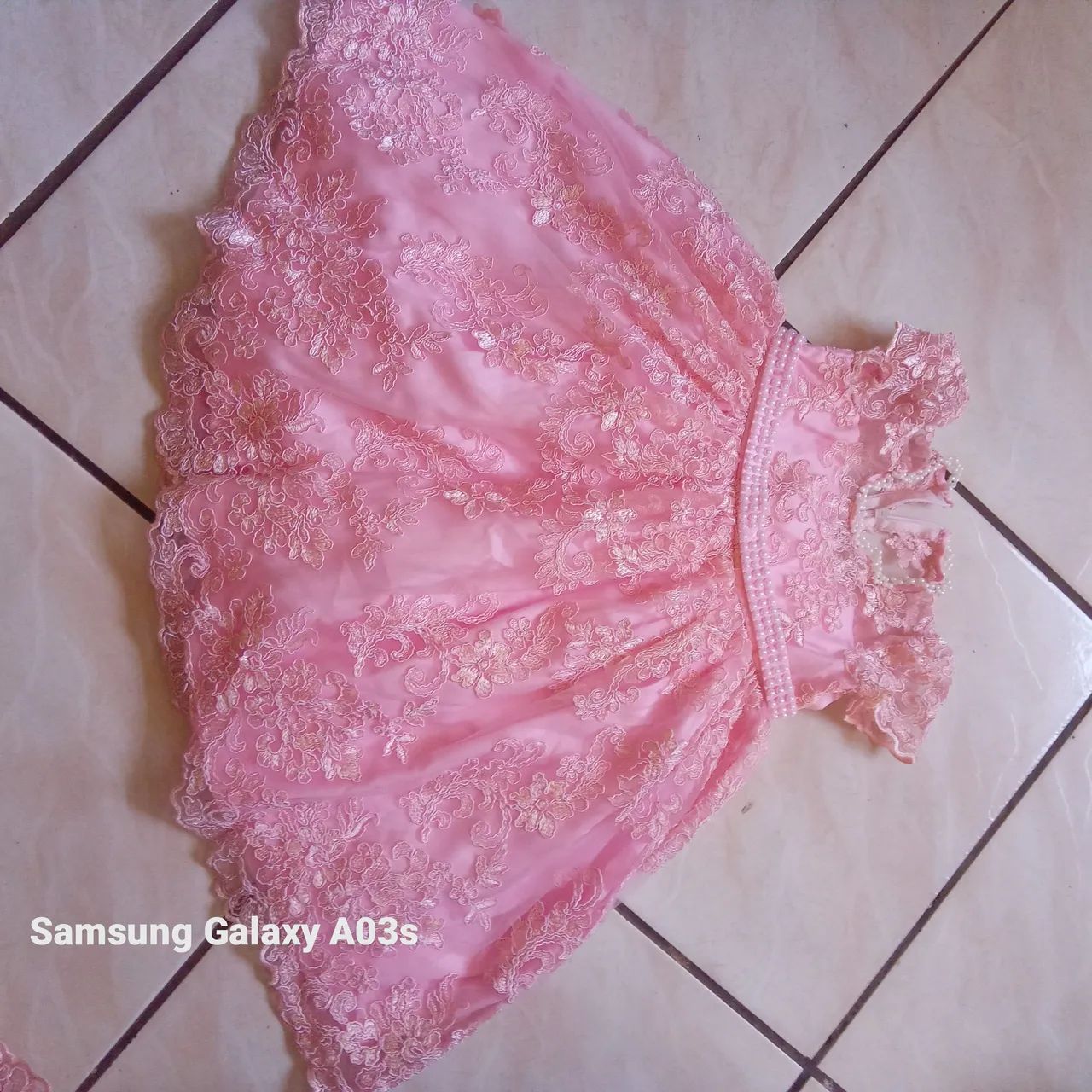 Vendo vestido de festa mãe e filha  - Foto 2