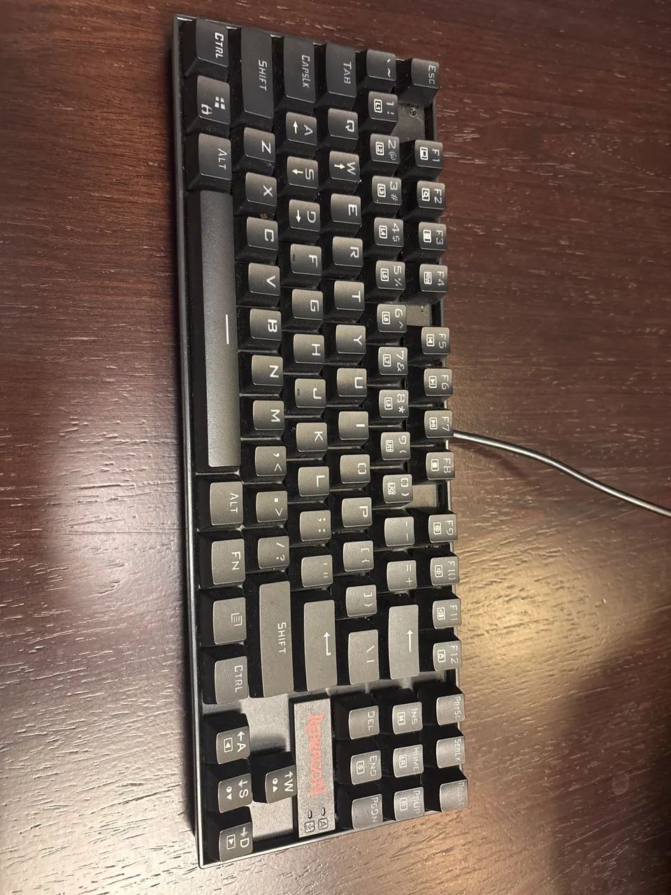 Teclado mecânico Redragon KAMURA K552 