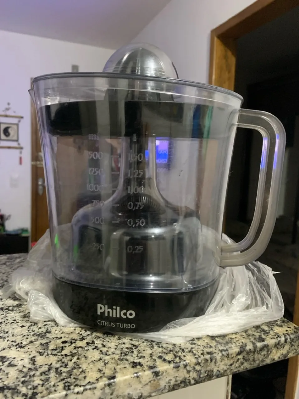 Espremedor de frutas Philco Citrus Turbo
