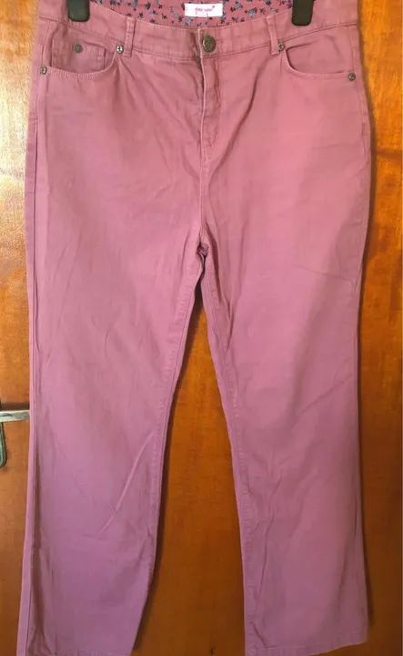 Jeans femininas variadas tam 42 - Foto 5