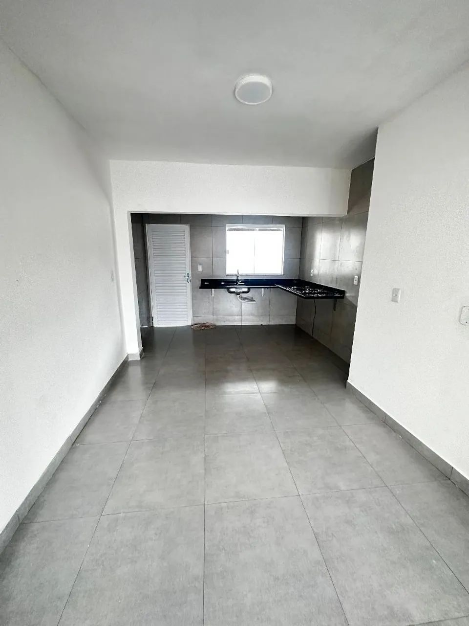 CASA À VENDA NO GAMA - ST. LESTE QD. 42 - Foto 4