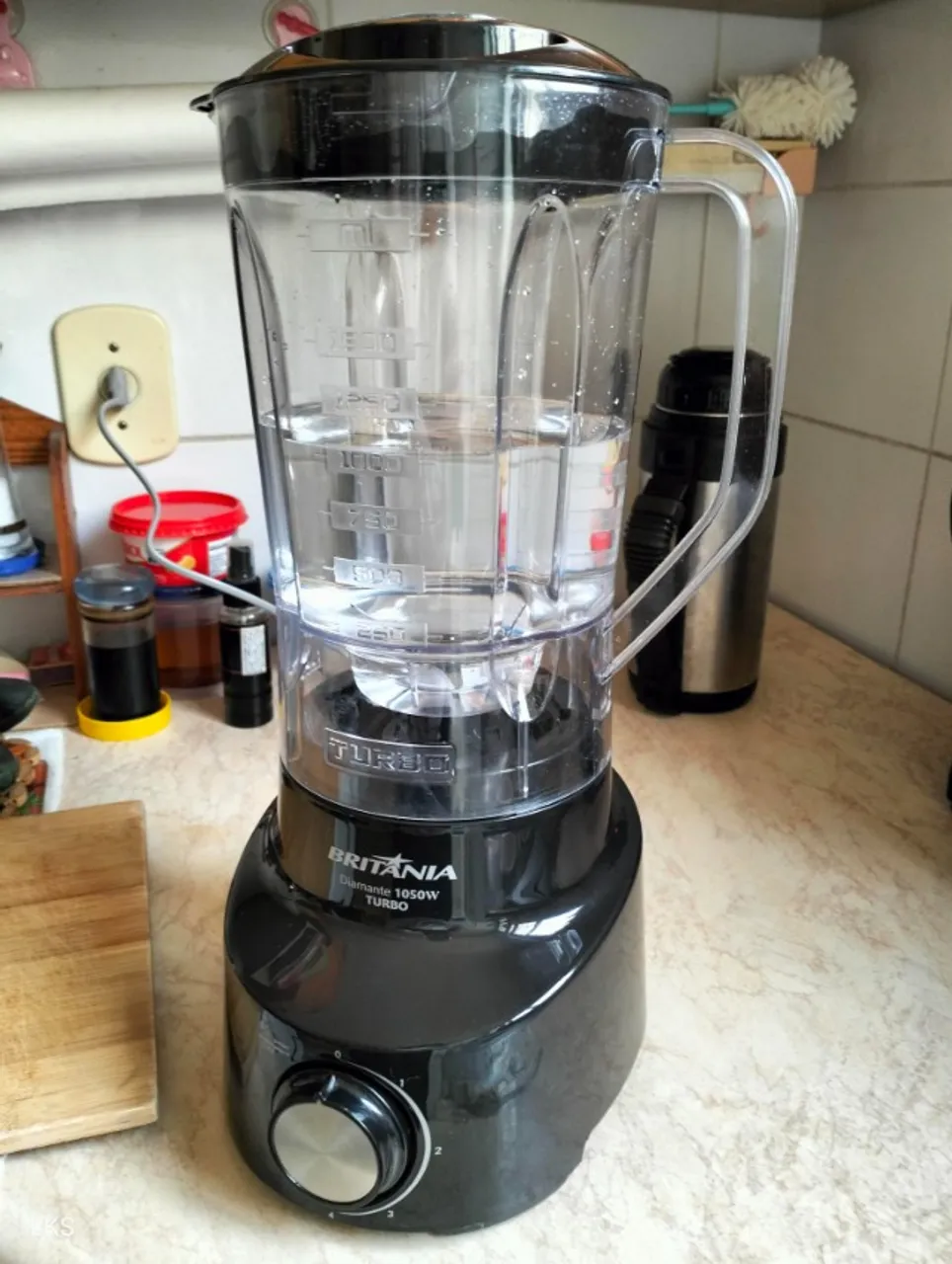 Liquidificador Britânia 1050watts