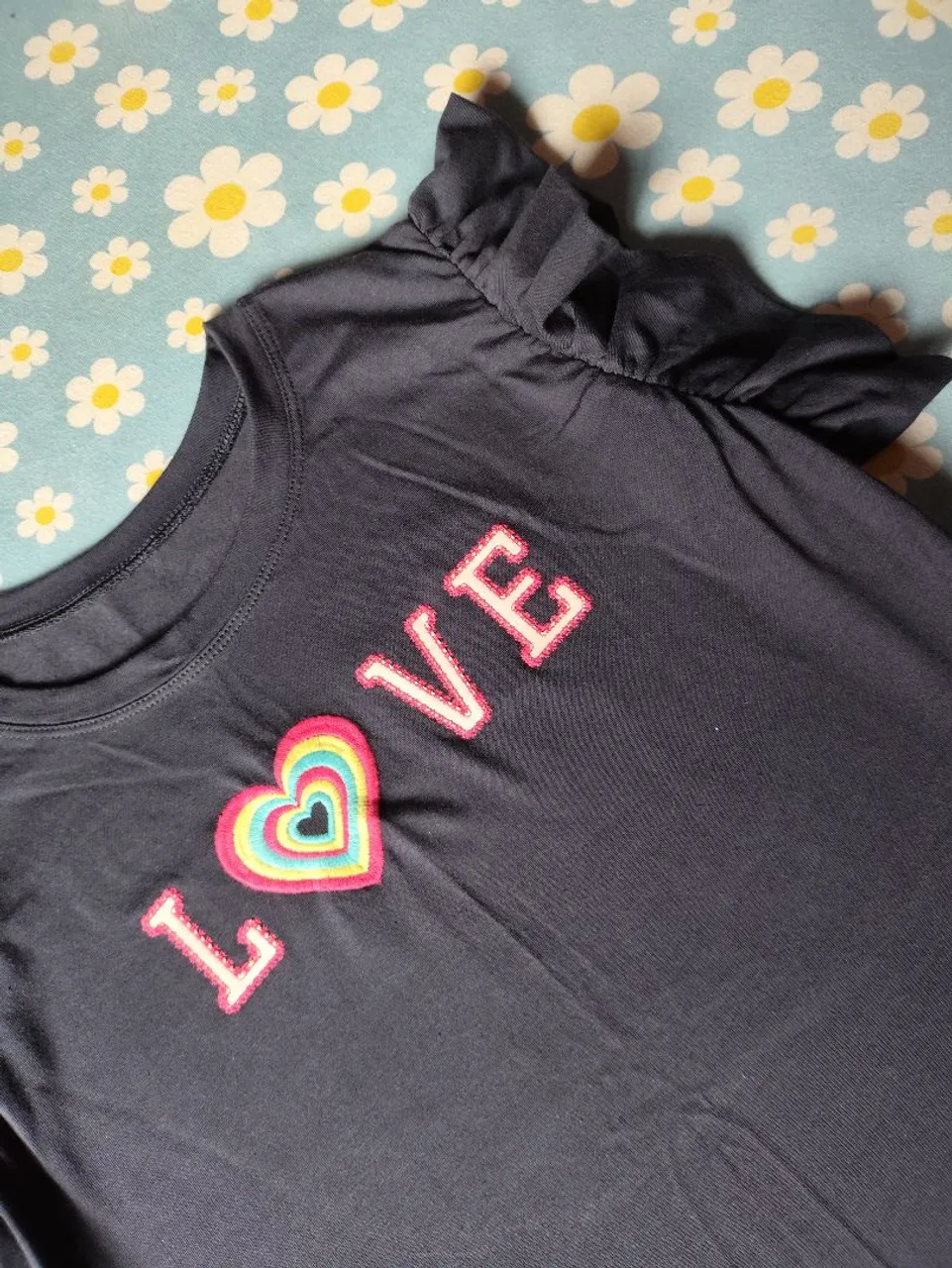 4 blusa M por R$120