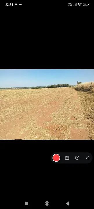 Fazenda Arrendamento 4.100hect Reg. Chapadão do sul MS. <br>Chapadão do Sul<br>· Argila 18/25