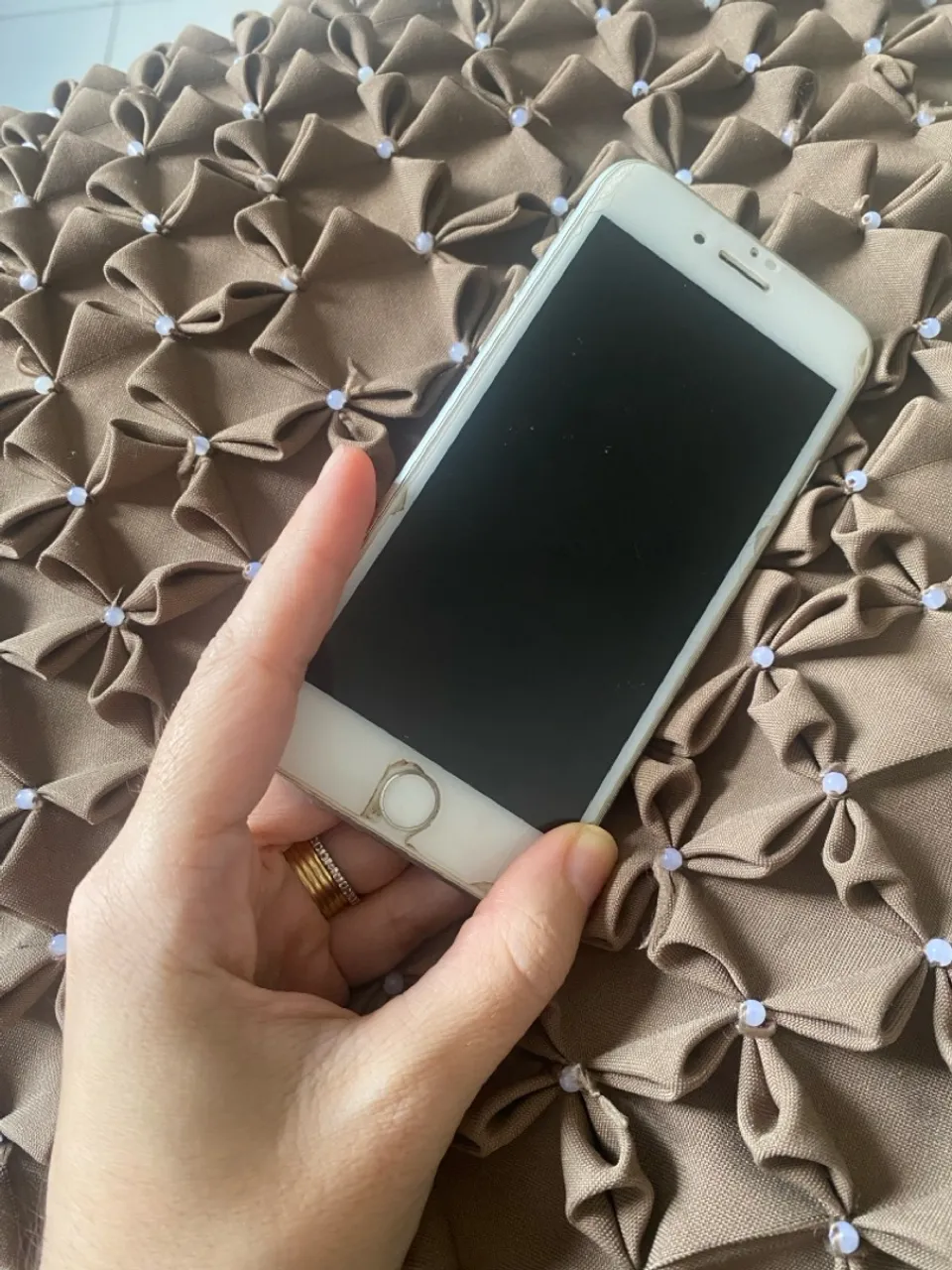 iPhone 8