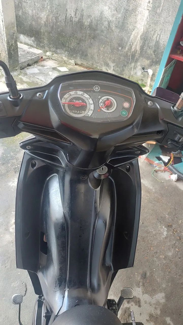Moto Yamaha kripton 