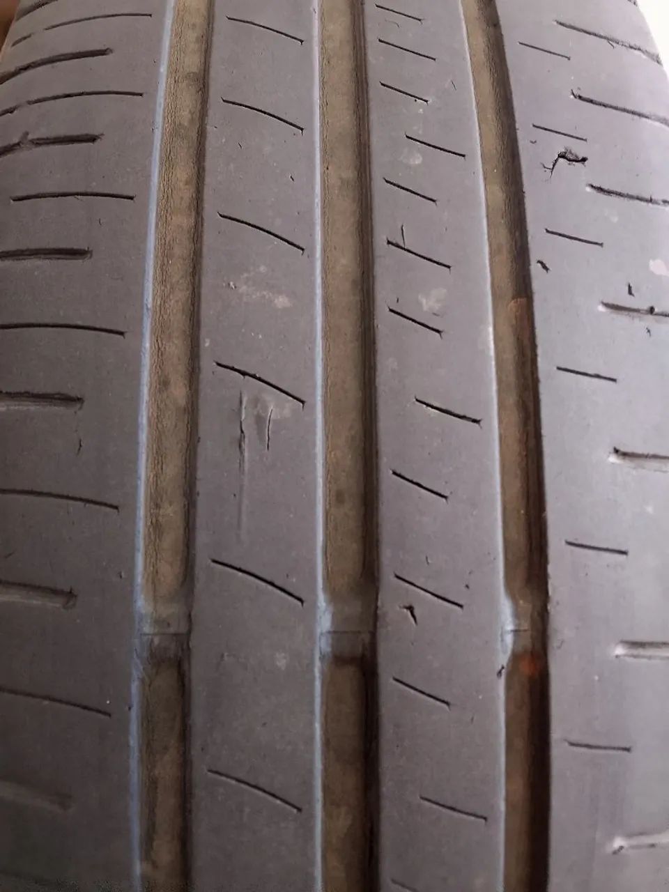 02 pneus 175 70 R14 - Foto 2