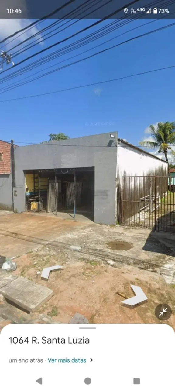Prédio comercial no igapó