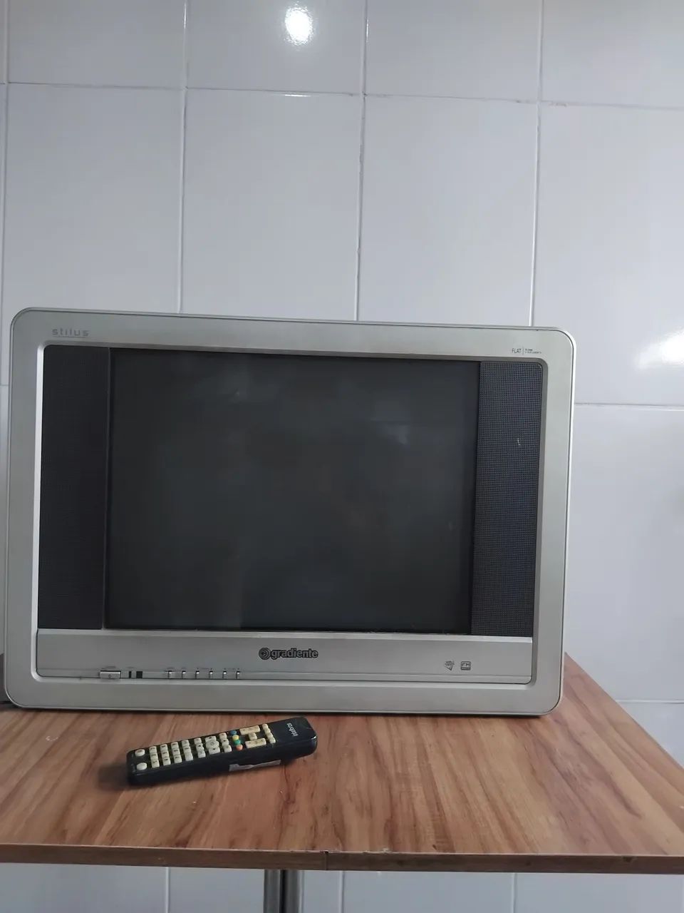 TV Gradiente  antiga64167730400515124