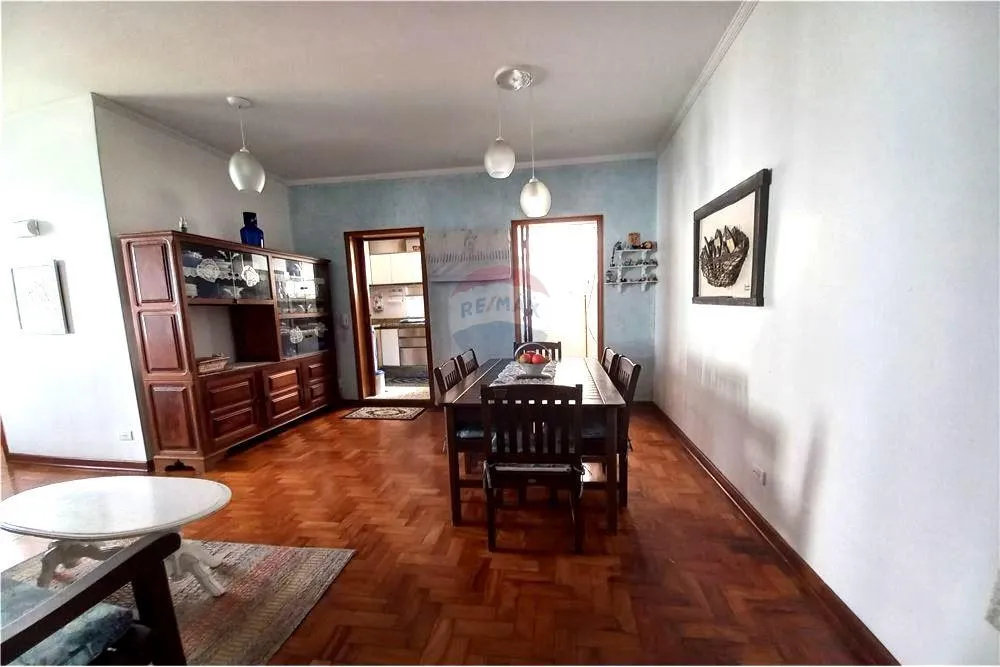 Apartamento à Venda na Pitangueiras no Guarujá"