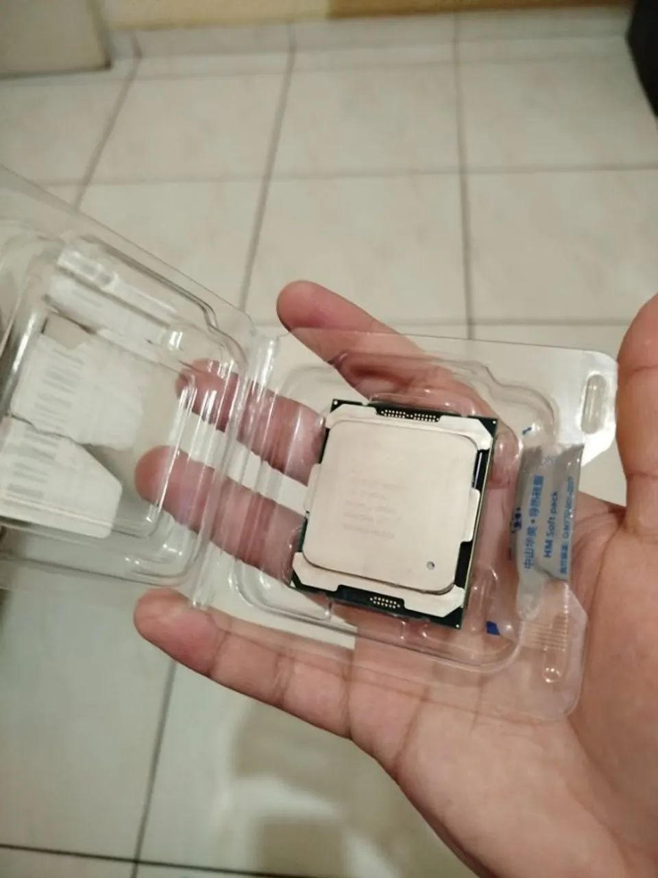 Processador Intel Xeon E5-2630 V4 2.20Ghz - Foto 2
