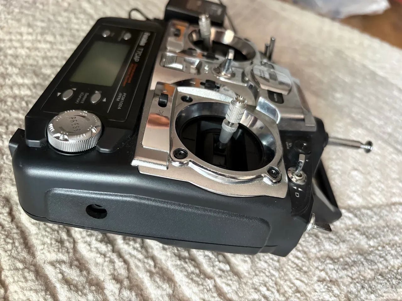 Rádio controle futaba t7cap