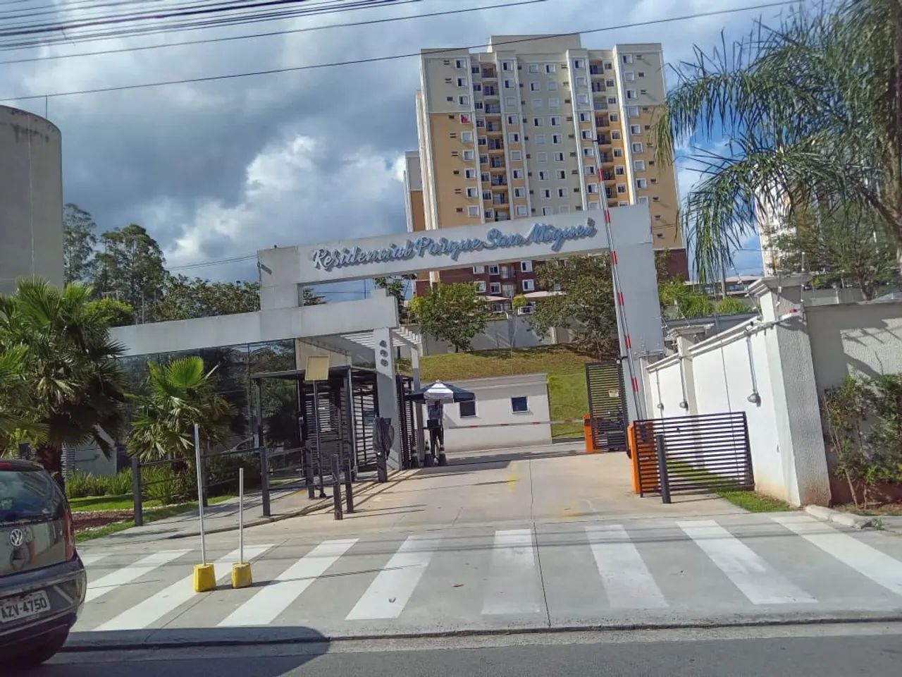 Alugo apto San Miguel Portais Cajamar 