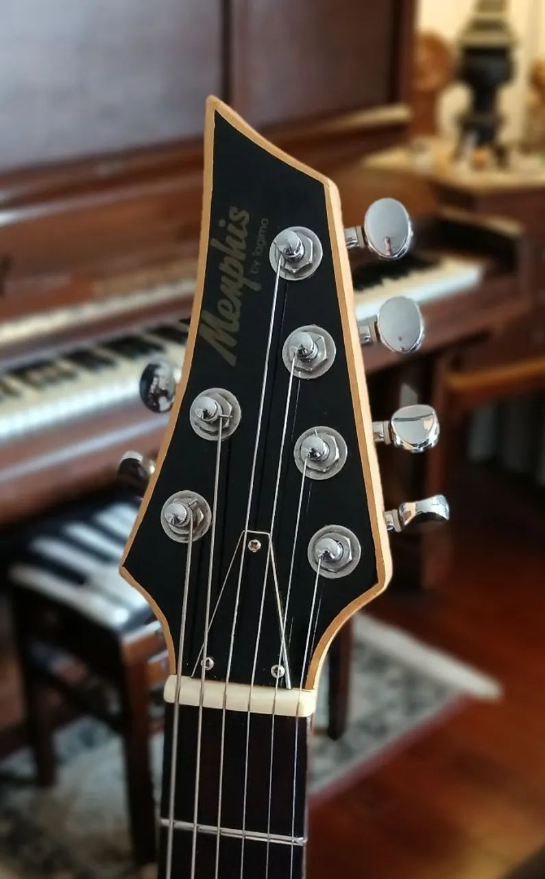 Guitarra Superstrato TAGIMA Memphis MG230 Vermelha Escala Longa - Foto 5