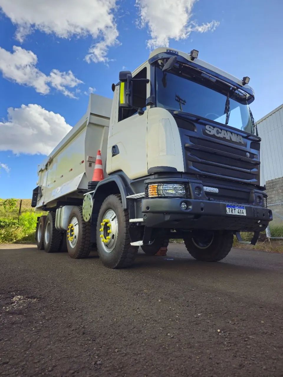 Scania G440 8x4 2017 caçamba  - Foto 5